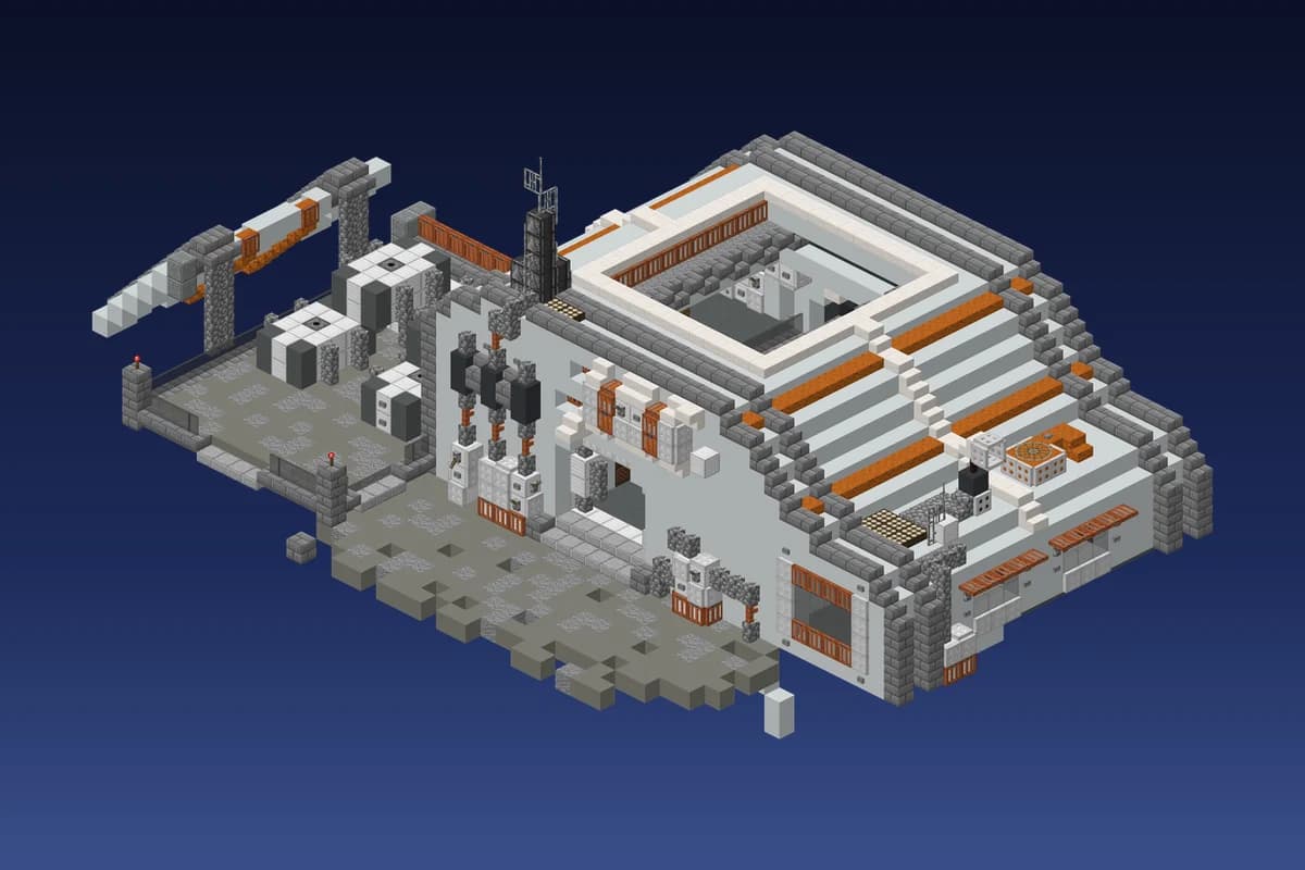 Alien Courtyard Base
